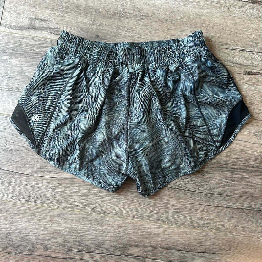 Patterned Shorts - image 2